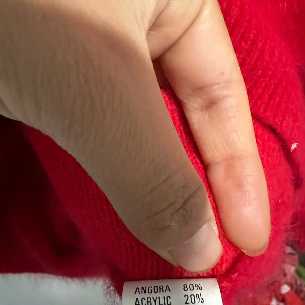 Elegant Red Crew Neck Sweater - Picture 5 of 5